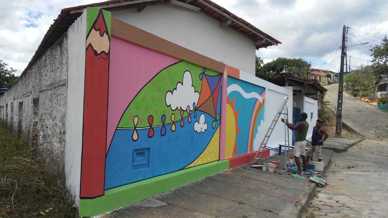 Creche Maria Elisa em Leoventura recebe nova pintura